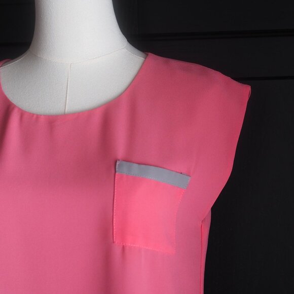 Olive & Oak | Short Sleeve Coral & Grey Blouse - Picture 4 of 4